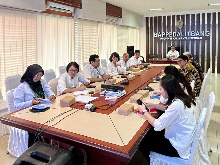 Bappedalitbang Prov. Kalteng Laksanakan Pertemuan Persiapan Perencanaan Blueprint Tata Wilayah Kalteng 2025-2045 bersama Tim UPR